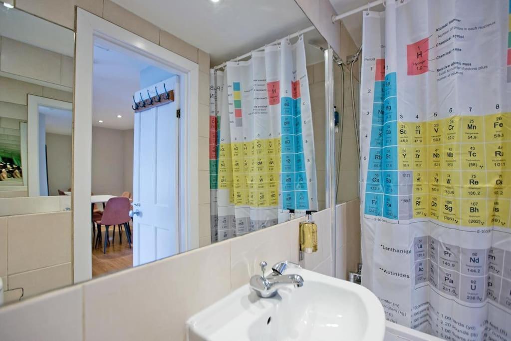 Imperial Hogarth Road Apartment -4Th Floor Londra Esterno foto